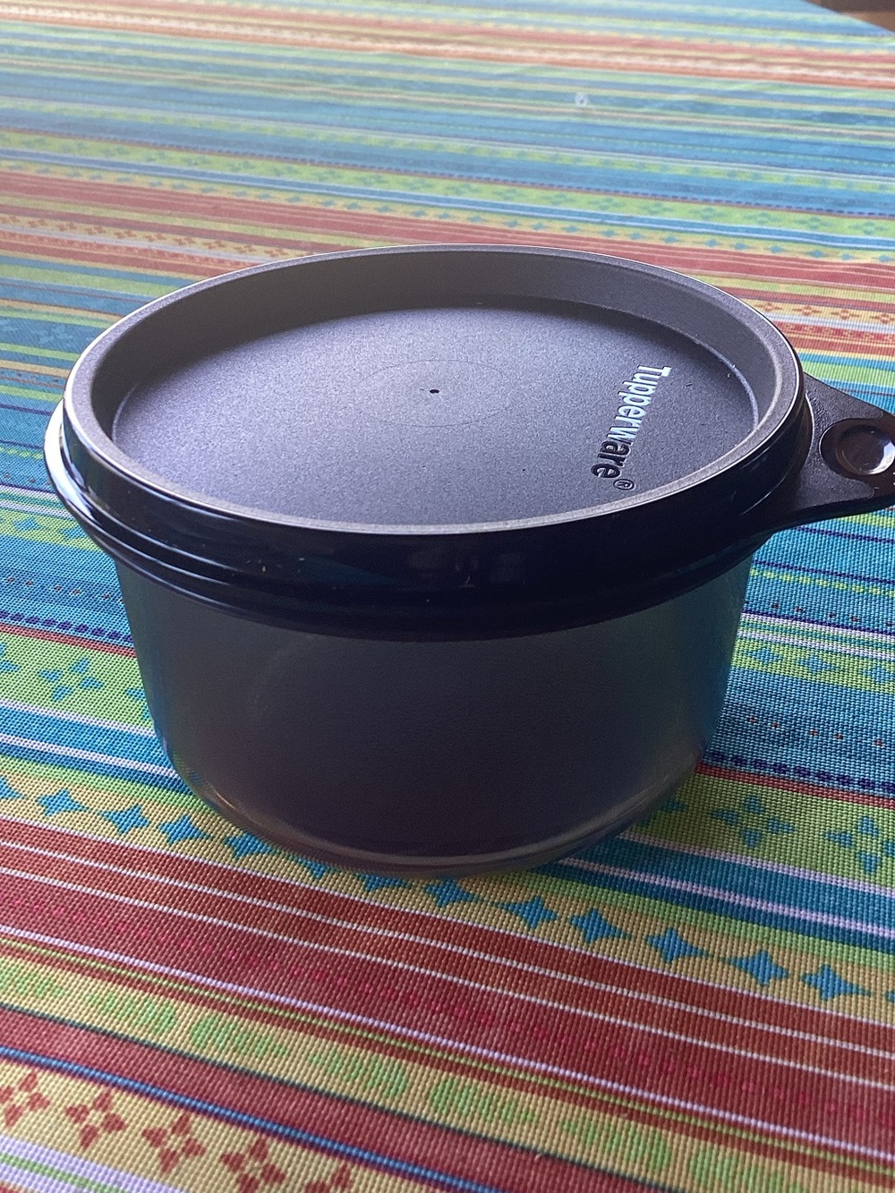 Tupperware Serving Center Bowl - 14 ounces in black